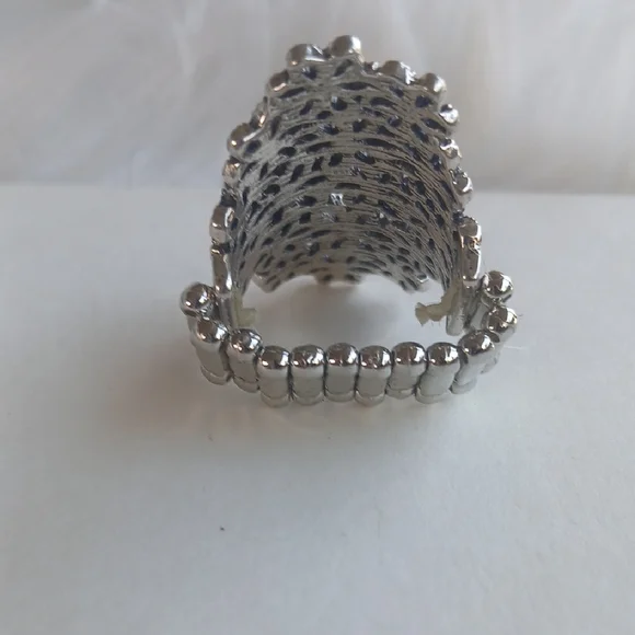Paparazzi Silver and Orange Floral Ring Strech - Picture 4 of 11